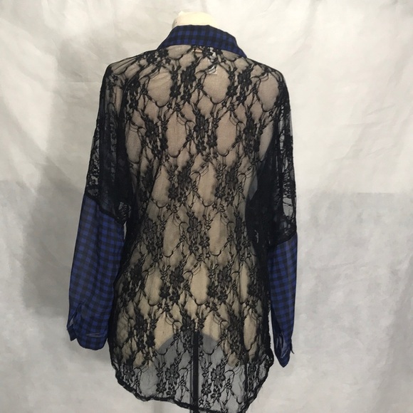 Sheer blk & blu button up w lace back by Eyeshadow - Picture 5 of 8